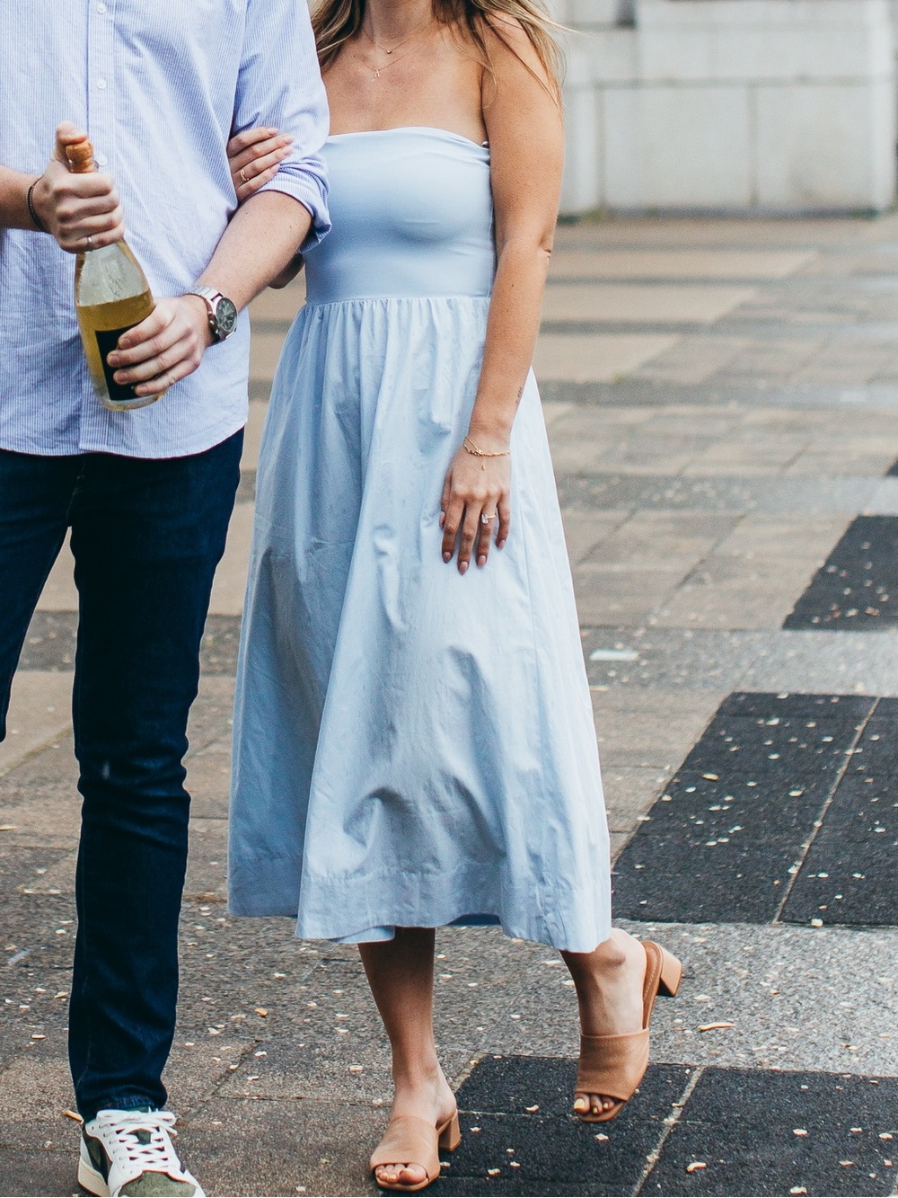 Aritzia Babaton Fluid Poplin Strapless Midi Dress